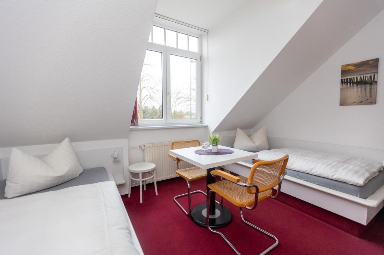 Pension Zum Lindeneck Lübz Exteriér fotografie